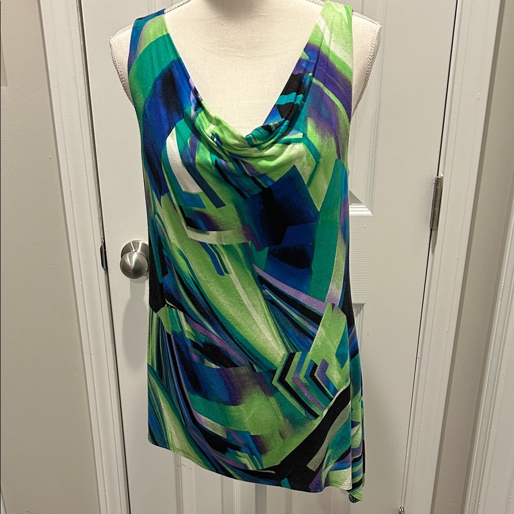 AGB small Vibrant Sleeveless Geometric Top